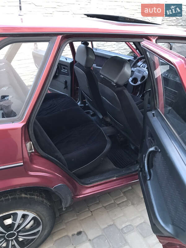 Хэтчбек ВАЗ / Lada 2109 1998 в Харькове