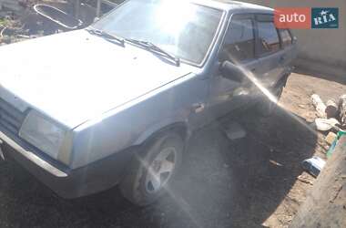 Хэтчбек ВАЗ 2109 1992 в 