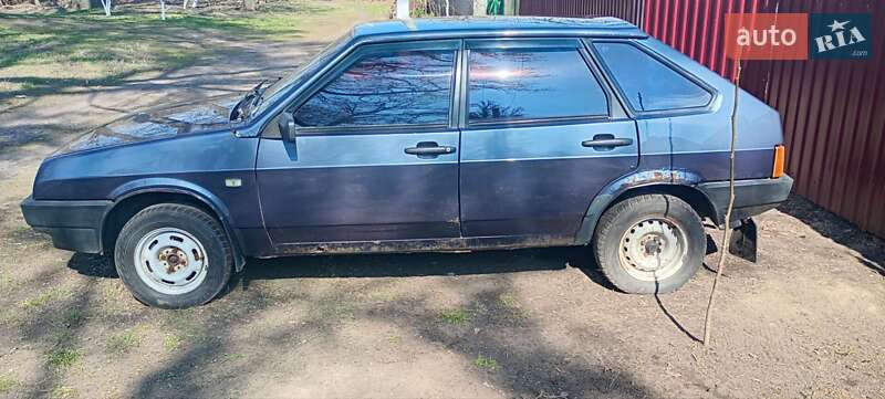 Хэтчбек ВАЗ / Lada 2109 2000 в Новой Басане