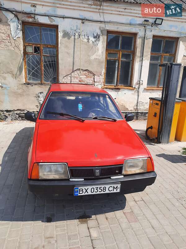 Хэтчбек ВАЗ / Lada 2109 1995 в Изяславе