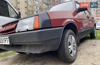 Хэтчбек ВАЗ 2109 1992 в 