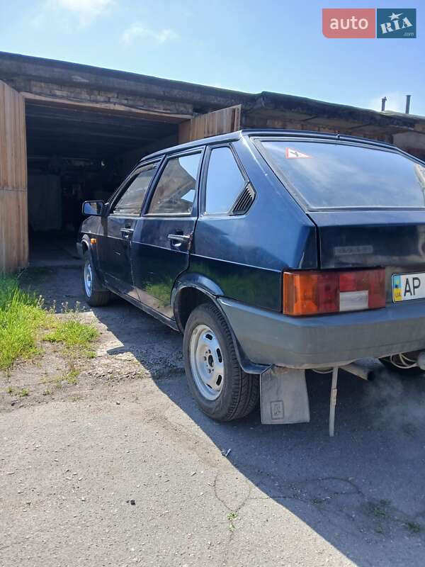 Хэтчбек ВАЗ / Lada 2109 1990 в Запорожье