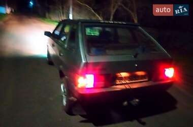 Хэтчбек ВАЗ 2109 1996 в 