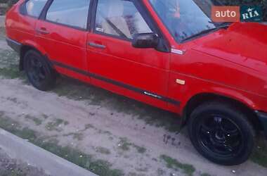 Хэтчбек ВАЗ 2109 1990 в 