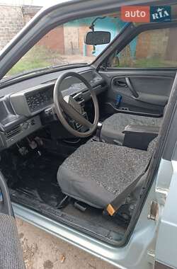 Хэтчбек ВАЗ 2109 1992 в 