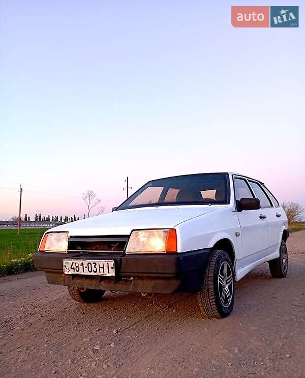 Хэтчбек ВАЗ / Lada 2109 1995 в Новом Буге