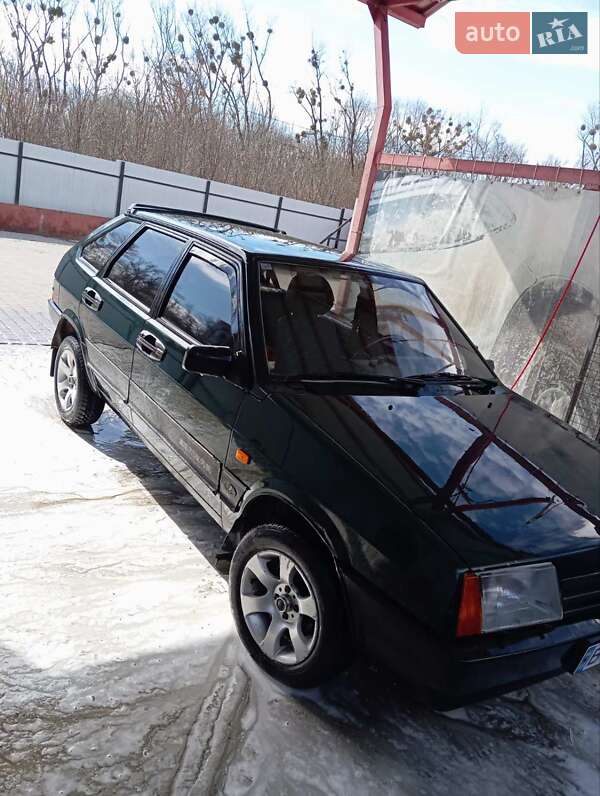 ВАЗ / Lada 2109 2002 ВАЗ / Lada 2109 2002