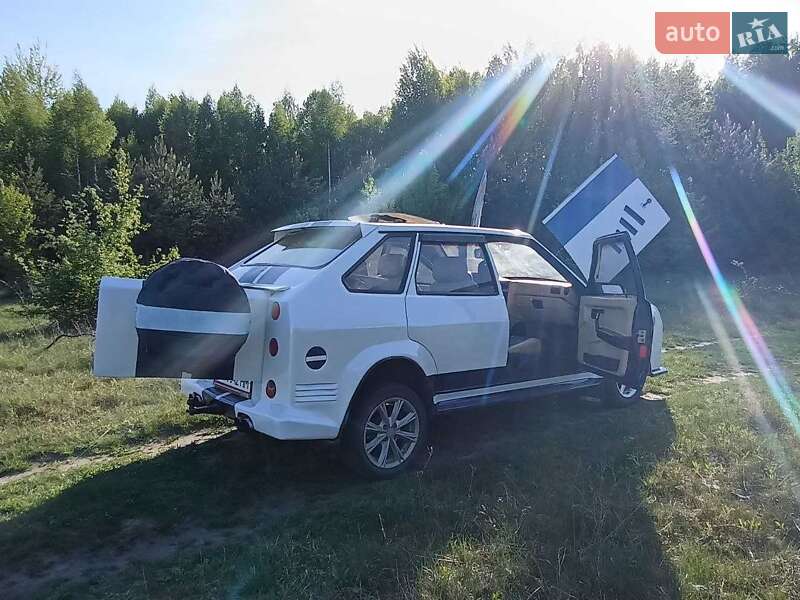 Хэтчбек ВАЗ / Lada 2109 1991 в Коростышеве