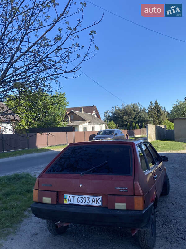 Хетчбек ВАЗ / Lada 2109 1993 в Володимирі