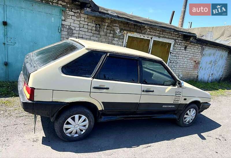 Хетчбек ВАЗ / Lada 2109 1989 в Першотравенську