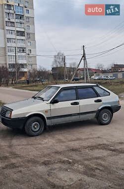 Хэтчбек ВАЗ 2109 2000 в Житомире