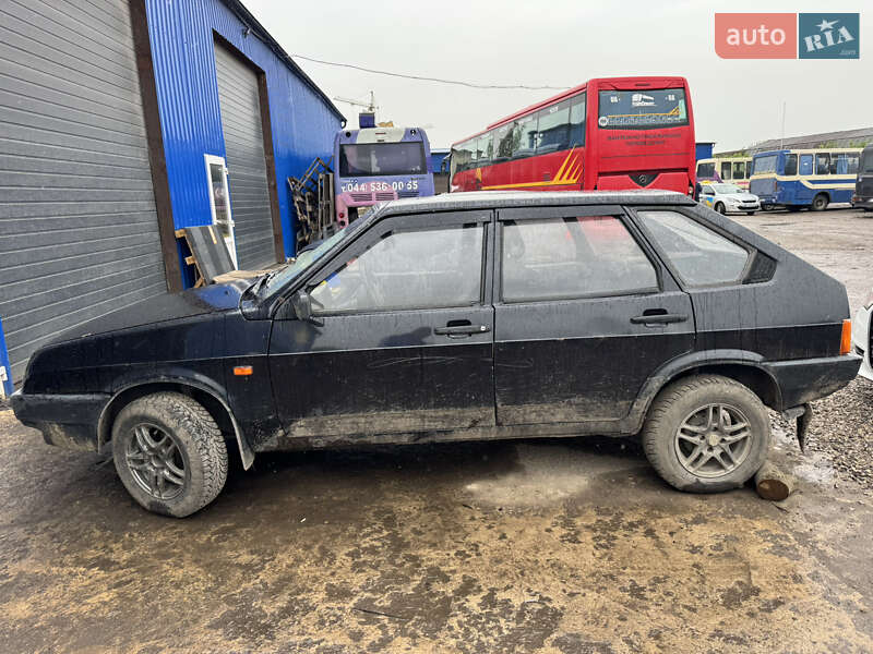 Хетчбек ВАЗ / Lada 2109 1991 в Івано-Франківську