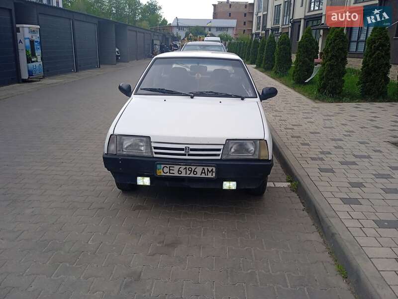Хэтчбек ВАЗ 2109 1991 в 