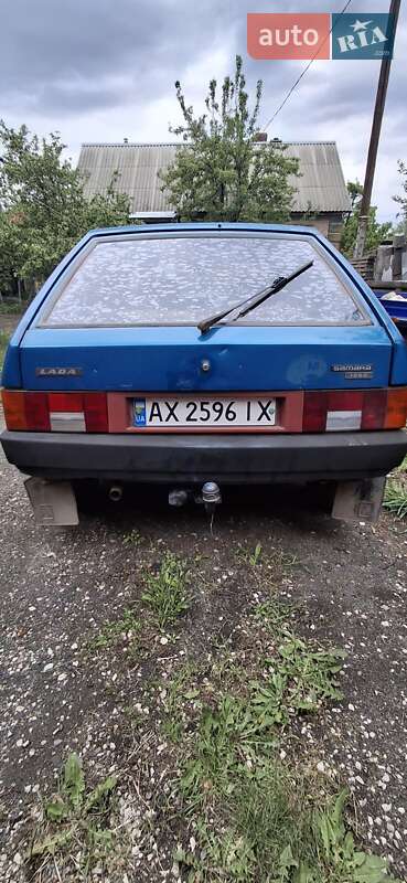 Хэтчбек ВАЗ / Lada 2109 2000 в Харькове фото 5 Хэтчбек ВАЗ / Lada 2109 2000 в Харькове