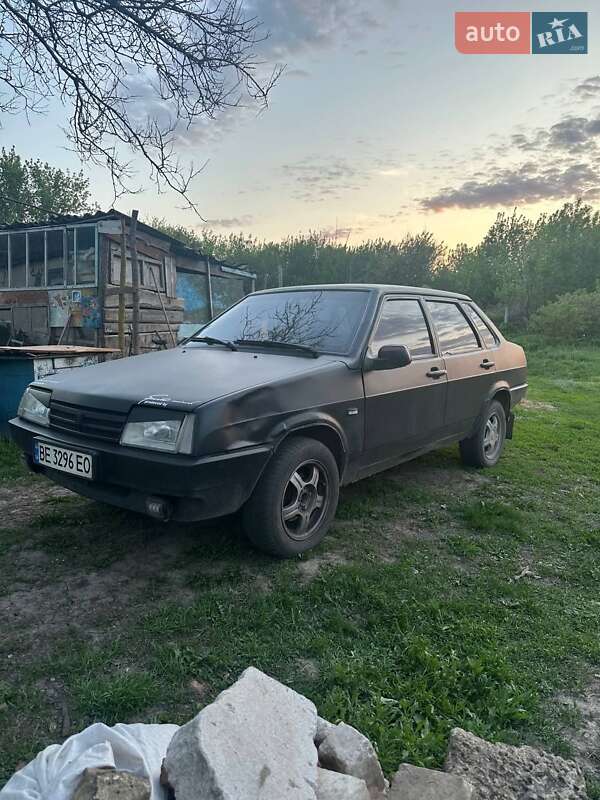 Хетчбек ВАЗ / Lada 2109 2005 в Черкасах
