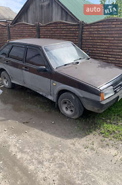 Хетчбек ВАЗ 2109 2000 в Валках