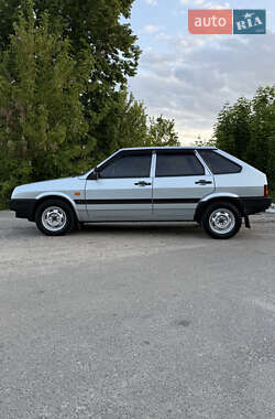 Хетчбек ВАЗ / Lada 2109 1998 в 