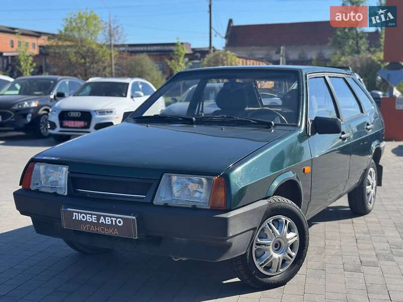 Хетчбек ВАЗ 2109 2002 в 