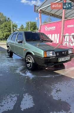 Хетчбек ВАЗ 2109 2005 в Чернівцях