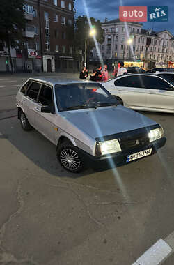 Хэтчбек ВАЗ 2109 2002 в Каменском