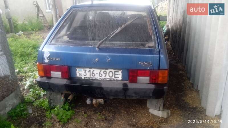 Хэтчбек ВАЗ / Lada 2109 1993 в Белгороде-Днестровском фото 6 Хэтчбек ВАЗ / Lada 2109 1993 в Белгороде-Днестровском