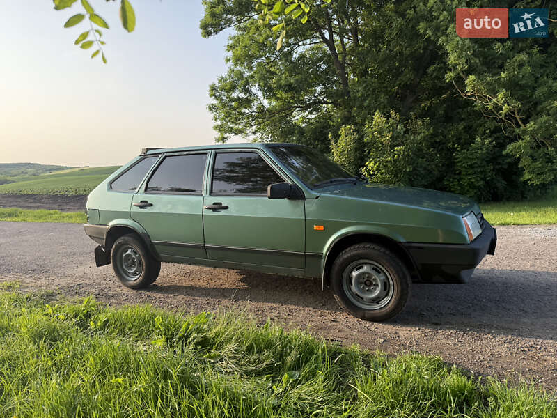Хэтчбек ВАЗ / Lada 2109 2007 в Львове