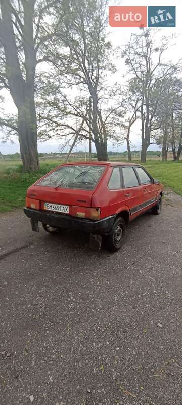 Хэтчбек ВАЗ / Lada 2109 1991 в Гадяче