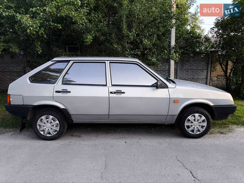 Хэтчбек ВАЗ / Lada 2109 2007 в Кобеляках