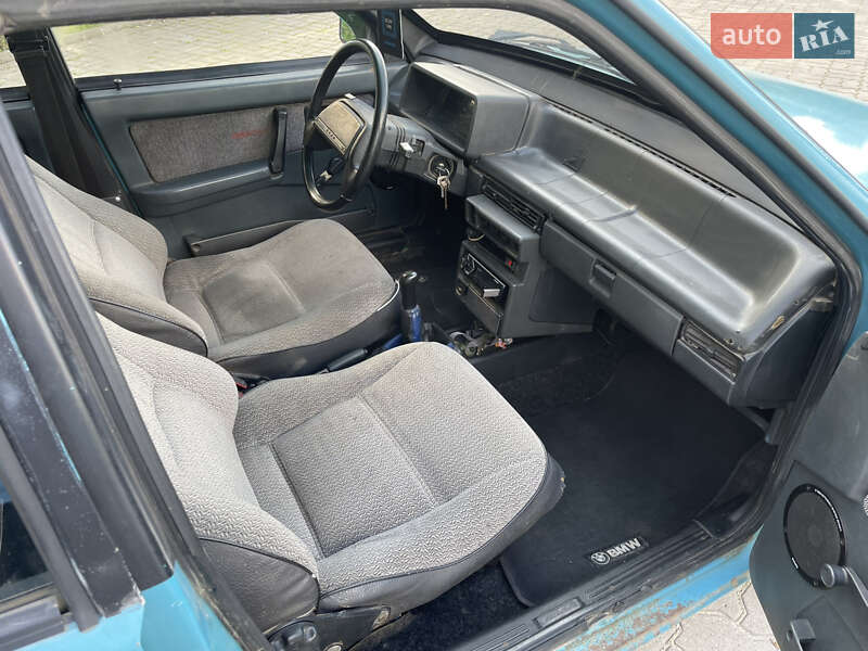Хэтчбек ВАЗ / Lada 2109 1992 в Иваничах