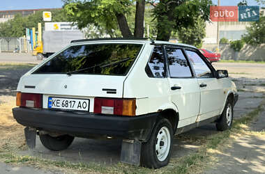 Хэтчбек ВАЗ 2109 1987 в 