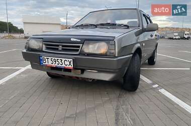 Хэтчбек ВАЗ 2109 1990 в 