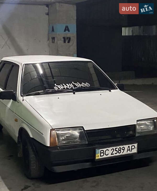 Хетчбек ВАЗ / Lada 2109 1992 в Перегінське