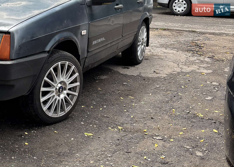 ВАЗ / Lada 2109 2000