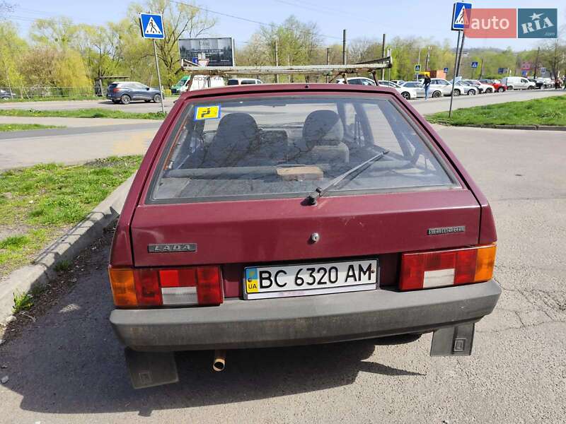 Хэтчбек ВАЗ / Lada 2109 2005 в Львове фото 7 Хэтчбек ВАЗ / Lada 2109 2005 в Львове