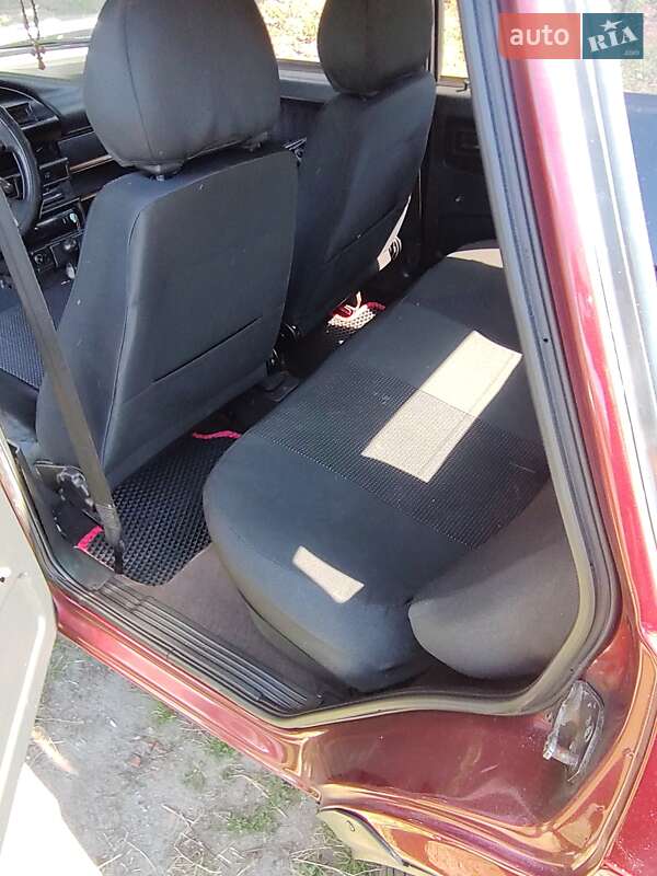 Хэтчбек ВАЗ / Lada 2109 1997 в Прилуках фото 14 Хэтчбек ВАЗ / Lada 2109 1997 в Прилуках