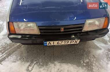 Хэтчбек ВАЗ 2109 2004 в 