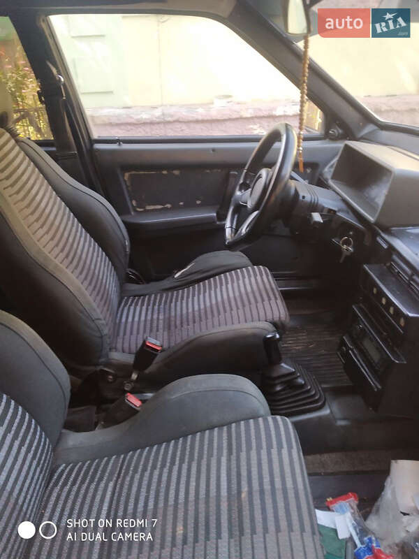 Хэтчбек ВАЗ / Lada 2109 1990 в Конотопе