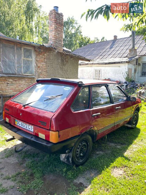 Хэтчбек ВАЗ / Lada 2109 1989 в Луцке