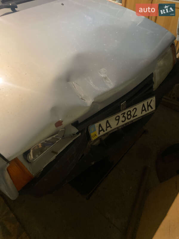 Хэтчбек ВАЗ 2109 2004 в 