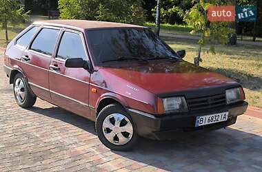 Хэтчбек ВАЗ 2109 1993 в 