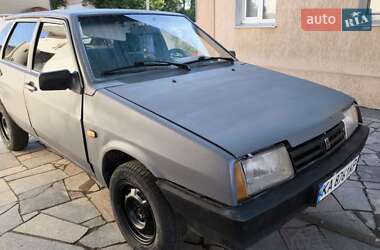 Хэтчбек ВАЗ 2109 2001 в Звенигородке