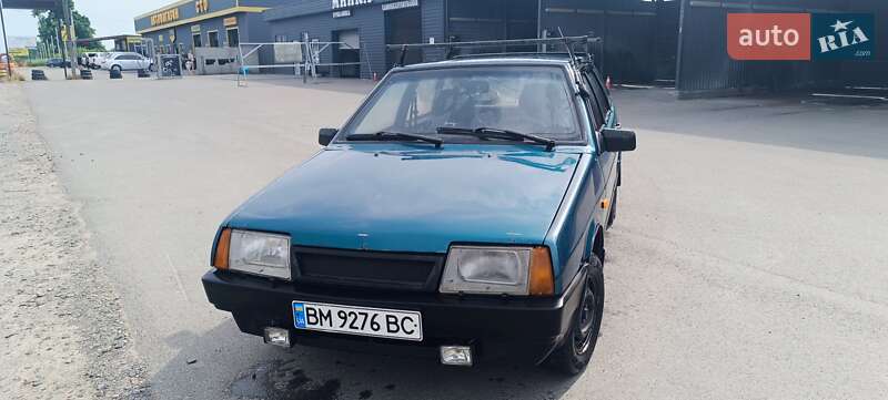 Хэтчбек ВАЗ 2109 1999 в 