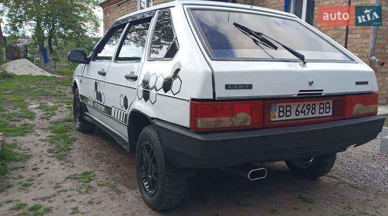 Хэтчбек ВАЗ / Lada 2109 1989 в Кагарлыке