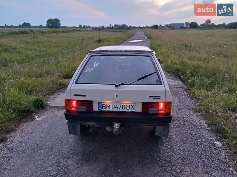 Хэтчбек ВАЗ / Lada 2109 1989 в Шостке