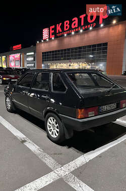 Хэтчбек ВАЗ 2109 1995 в 
