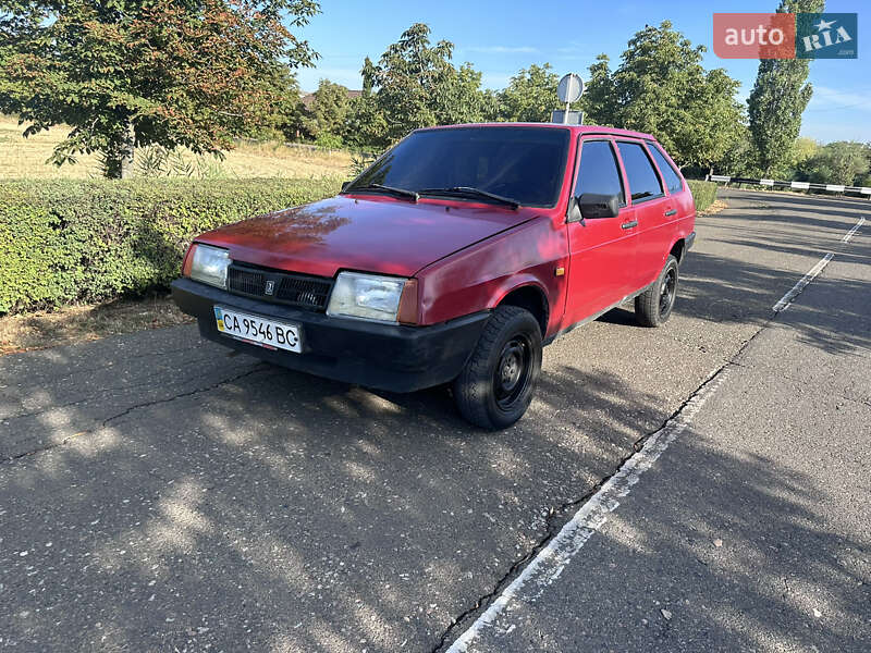 Хэтчбек ВАЗ / Lada 2109 1995 в Одессе