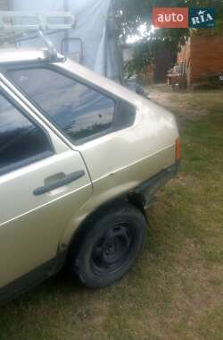 Хэтчбек ВАЗ / Lada 2109 1990 в 