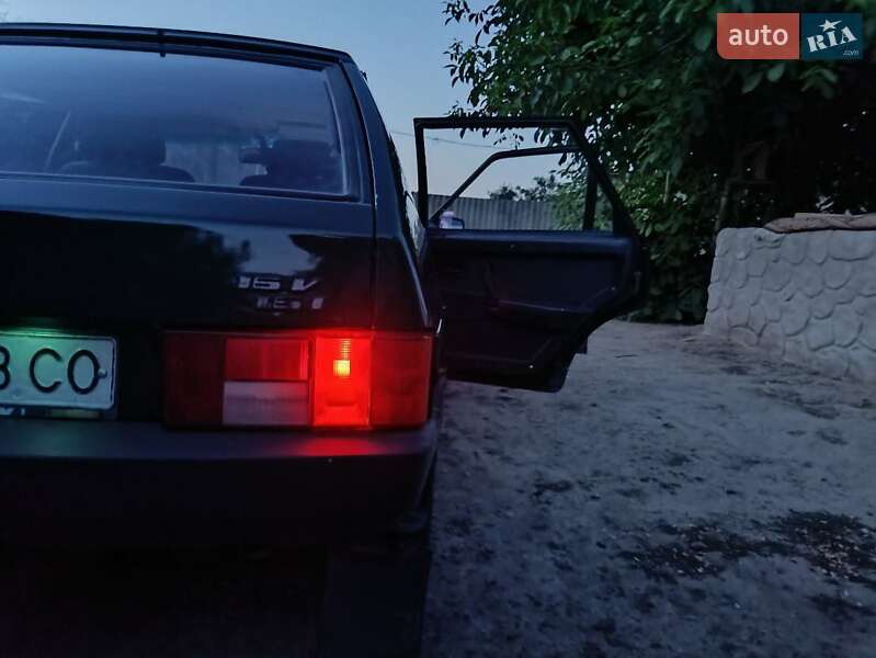 Хэтчбек ВАЗ / Lada 2109 2005 в Доманевке