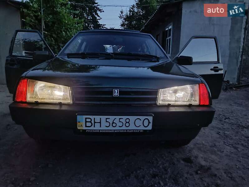 Хэтчбек ВАЗ / Lada 2109 2005 в Доманевке