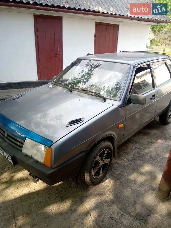 Хетчбек ВАЗ / Lada 2109 2006 в Звягелі